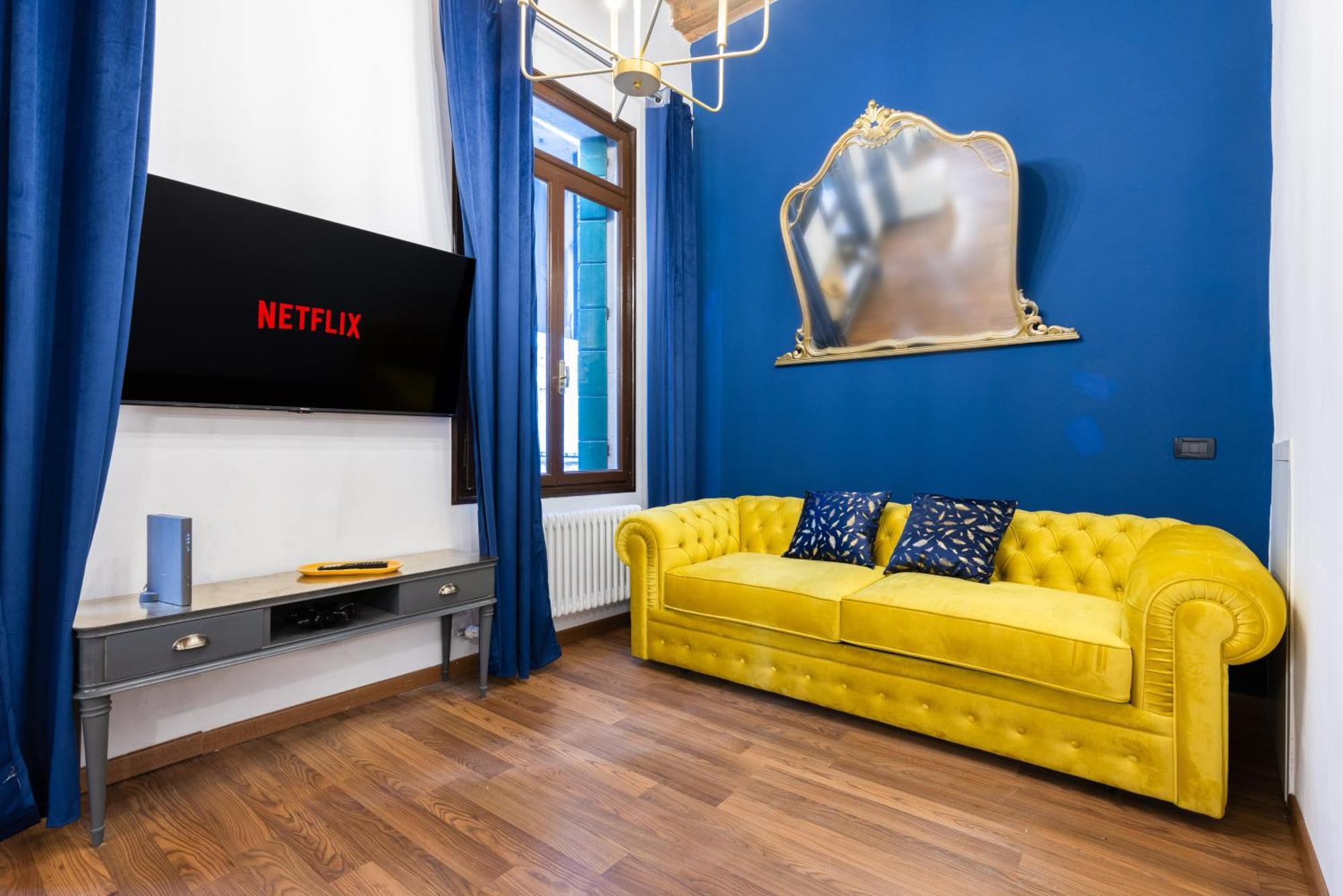 Apartament Luxsanstaeflat