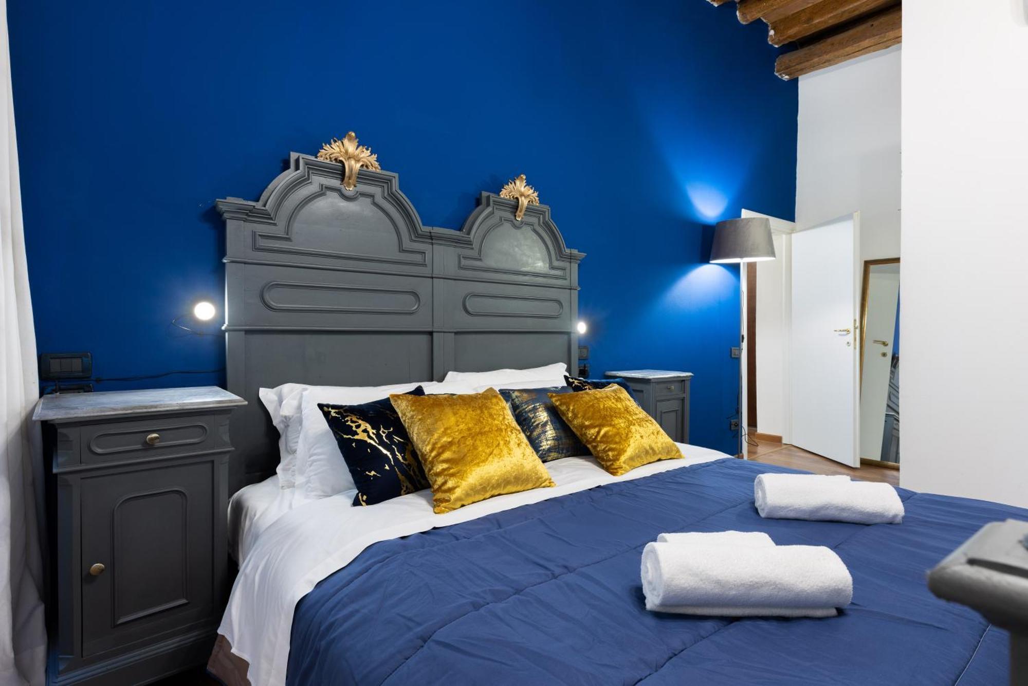 Apartament Luxsanstaeflat